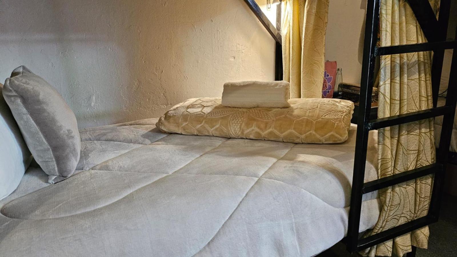 Casa Samor La Candelaria بوغوتا المظهر الخارجي الصورة